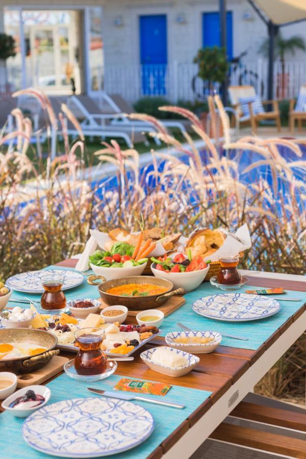Rhodium Hotel Alacati Exterior photo