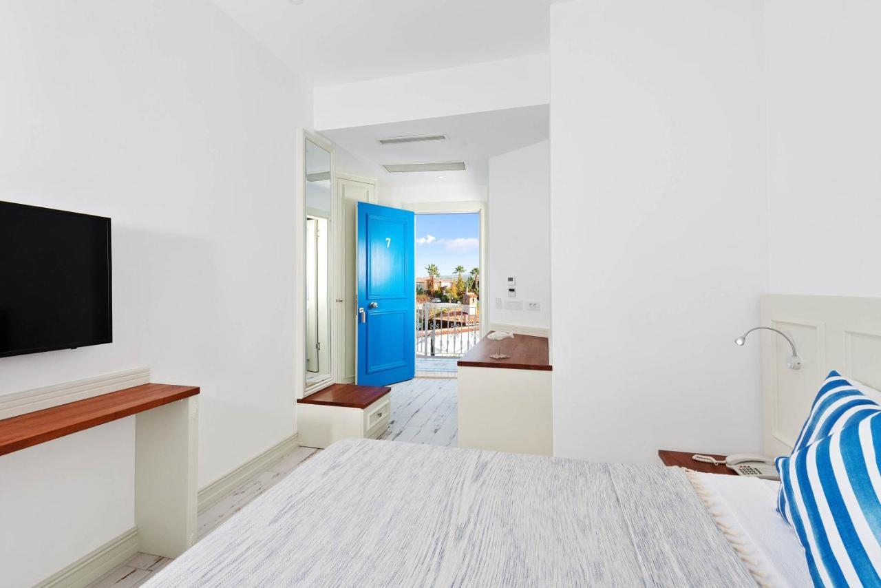 Rhodium Hotel Alacati Exterior photo