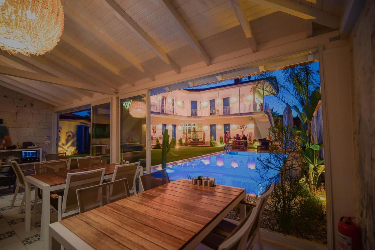 Rhodium Hotel Alacati Exterior photo